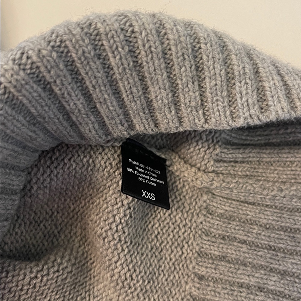 Jenni Kayne Heather Grey Sweater - Picture 13 of 13
